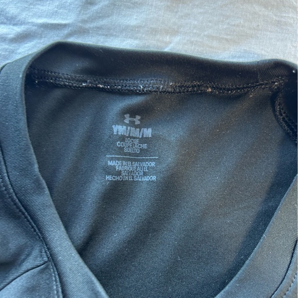 Boys Nike & Under Armour Clothing size 10 | Bundle 4 Shirts + Jean - Picture 16 of 16